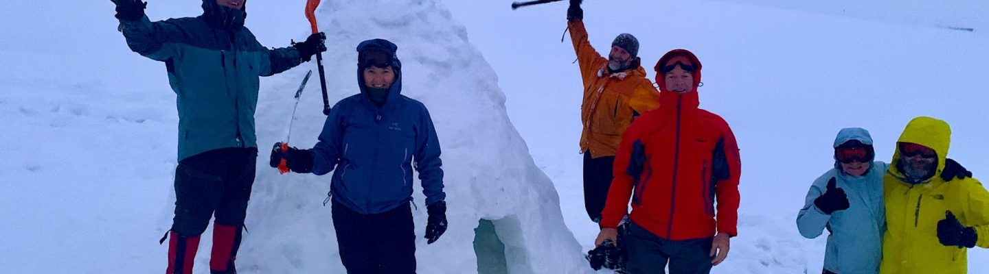 How to build an igloo Kosciuszko Snowshoe trip